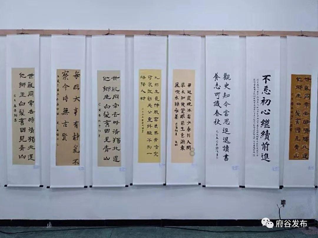 我是一家超大公司员工，昨天公司来了许多年轻漂亮的女员工，而我只是基层员工，什么也得不到，压力大？