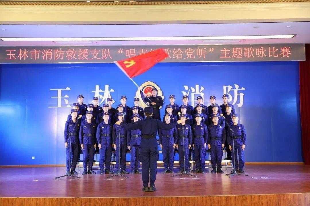 红楼梦：刘姥姥进大观园，看着一个个过往的姑娘们，眼都花了游戏画面